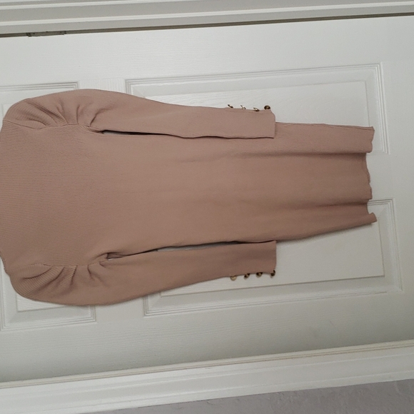 NWOT Beautiful knitted dress - Picture 4 of 4